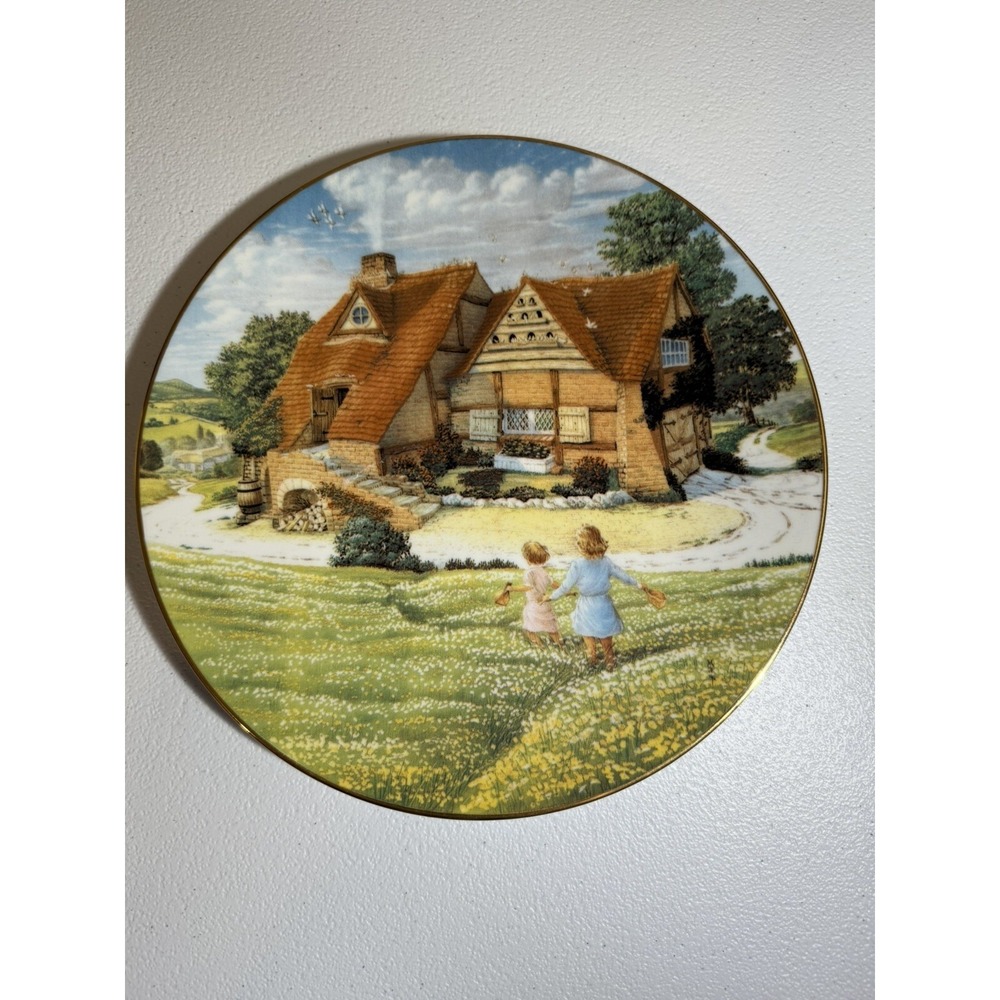 David Winter "Dove Cottage" Vintage Plate Collection John Hine 1993 LE 737/10000